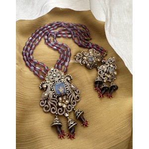 Royal Victorian Flower Pendant Pearl Neckpiece - Violet