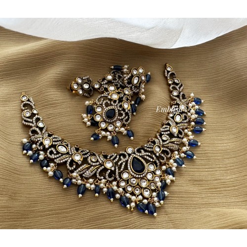 Victorian Dancing Peacock Short Neckpiece - Blue