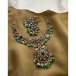 Victorian Flower Peacock Intricate Elegant Neckpiece - Green