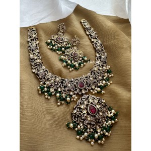 Victorian Royal Flower Haathi Neckpiece - Green Beads.