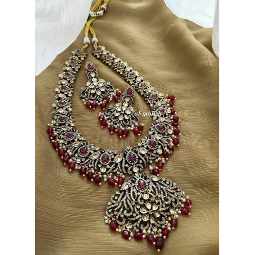 Royal Victorian Flower Beautiful Peacock Long Neckpiece - Red