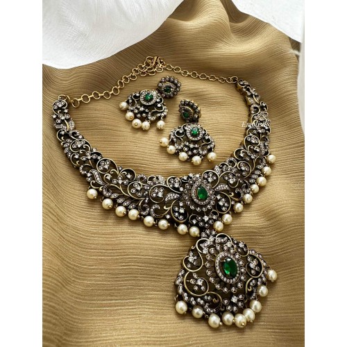 Victorian Cut Work Emerald Neckpiece