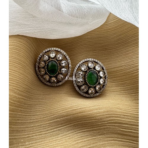 Victorian Flower Stud 1 - Green