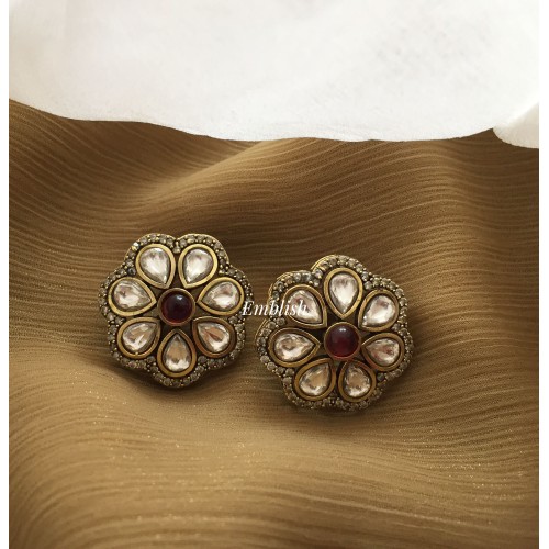 Victorian Flower Stud - Red