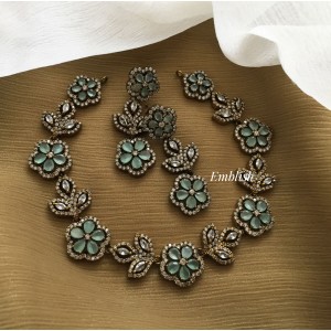 Victorian Flower leaf Neckpiece - Pastel Blue