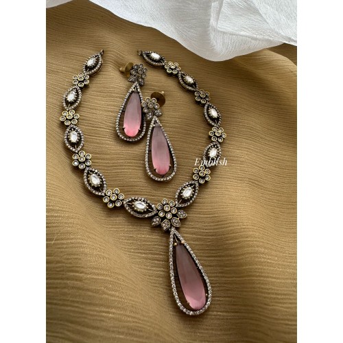 Victorian Flower Tear Drop Neckpiece - Pastel Pink