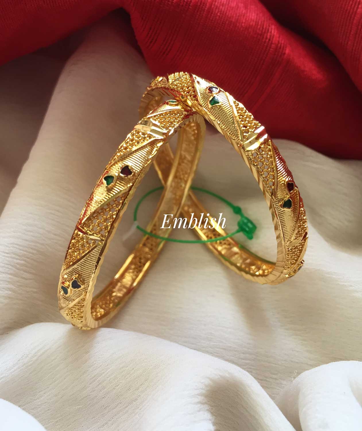 Bow Kids Gold Bangle