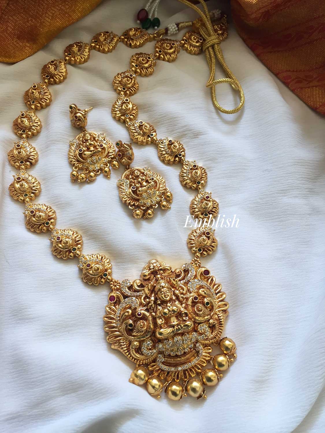  Ad gold alike Lakshmi Peacock Midlenght neckpiece